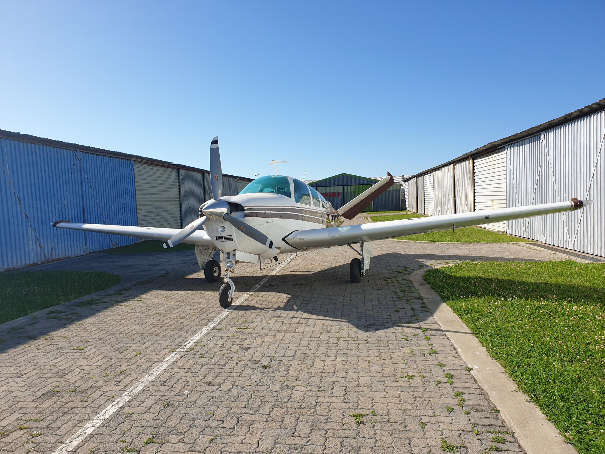 1978 Beechcraft Bonanza V35B exterior2