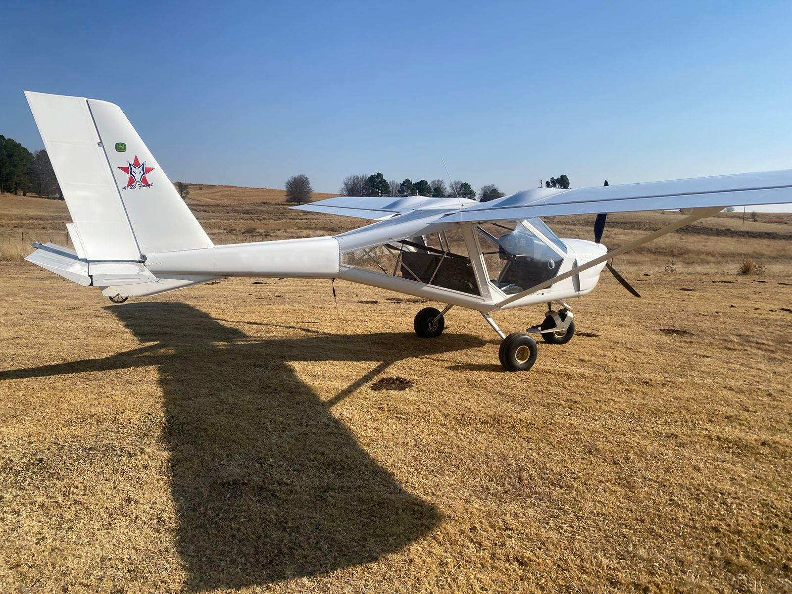 2011 Aeroprakt Ltd A-22LS Foxbat exterior2